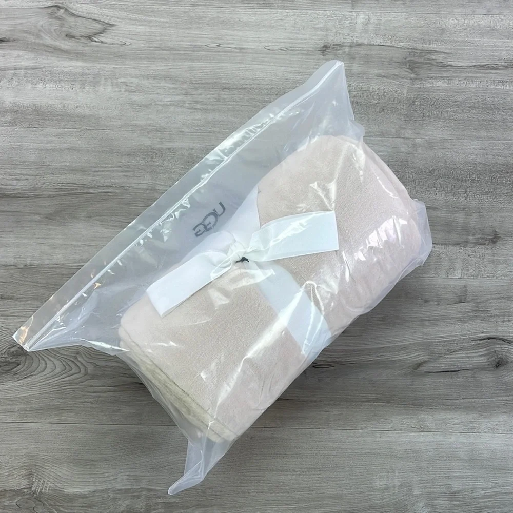 🍃UGG🍃 THROW LIVING ROOM BEDROOM BLANKET TAN - Picture 2 of 8